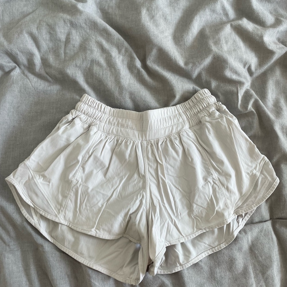 lululemon hotty hot shorts